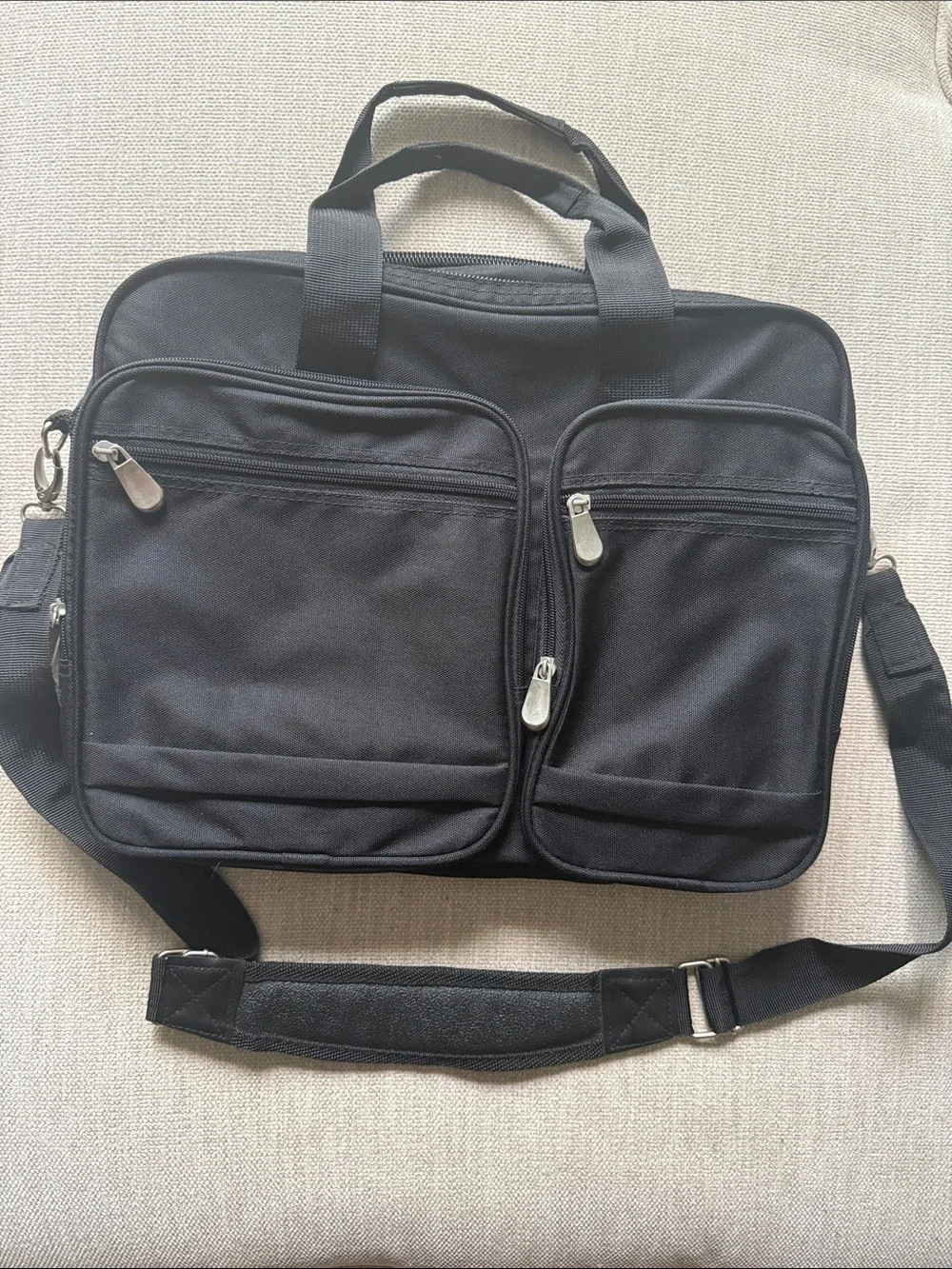 Classic Black Laptop Bag with Dual Front Pockets